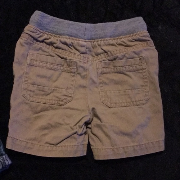 Boy’s Cat & Jack 2T Shorts - Picture 4 of 4
